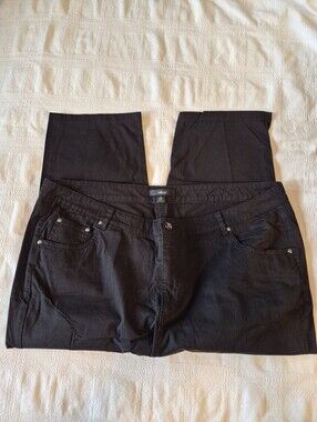 Ellos women's size 20 black stretch capri pants 5 pocket EUC